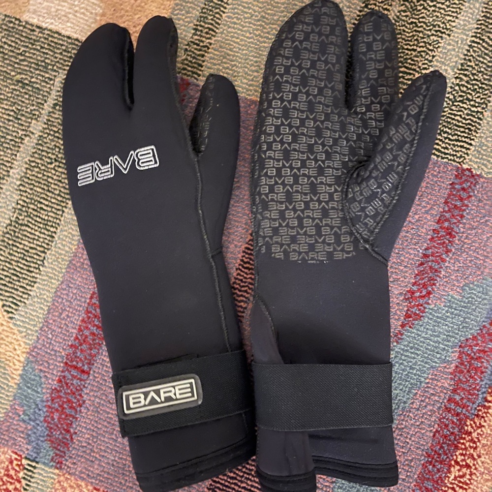 7mm 3 finger Mitt for scuba diving